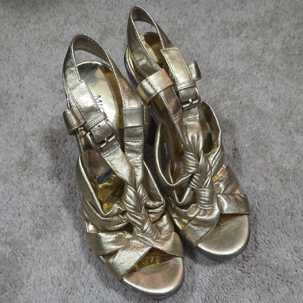 Michael Michael Kors Gold Heels